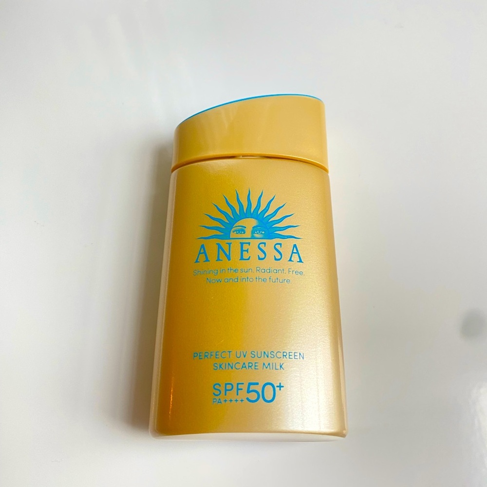 Anessa Perfect UV Sunscreen Skincare Milk | SPF 50 | 60mL  (BRAND NEW)
